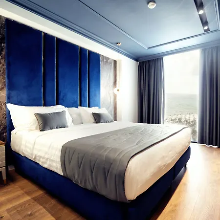 Luxury Premium Finese