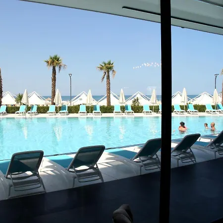 ホテル Luxury Premium Finese 5*